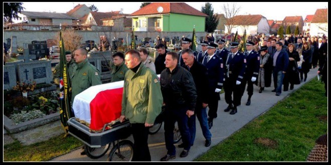 SRAMOTA: Na pogrebu ministra Ivana Veki?a nitko iz vojske, policije i Ministarstva branitelja