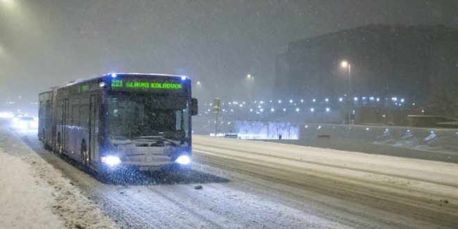 snijeg zagreb bus