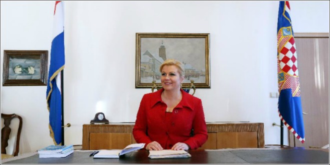 kolinda, radni stol