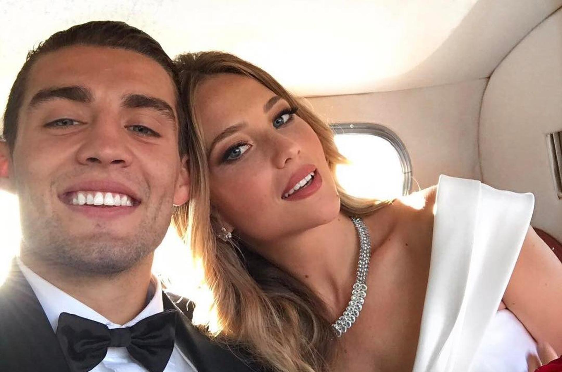 подруги и жены игроков реал мадрид. девушка футболиста серхио рамоса. жены футболистов реал мадрида. зинедин зидан с женой. серхио рамос семья.