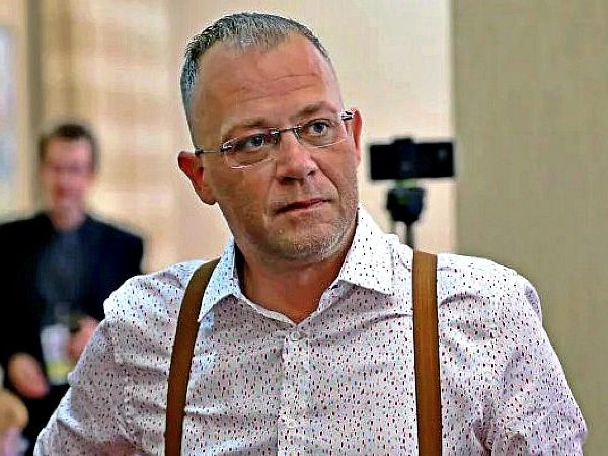 Zlatko Hasanbegović: Moj djed industrijalac ubijen je '45. u nekoj od  istarskih fojbi